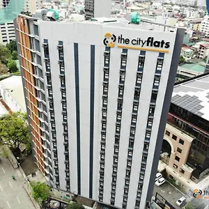 Hostel The Flats Amorsolo