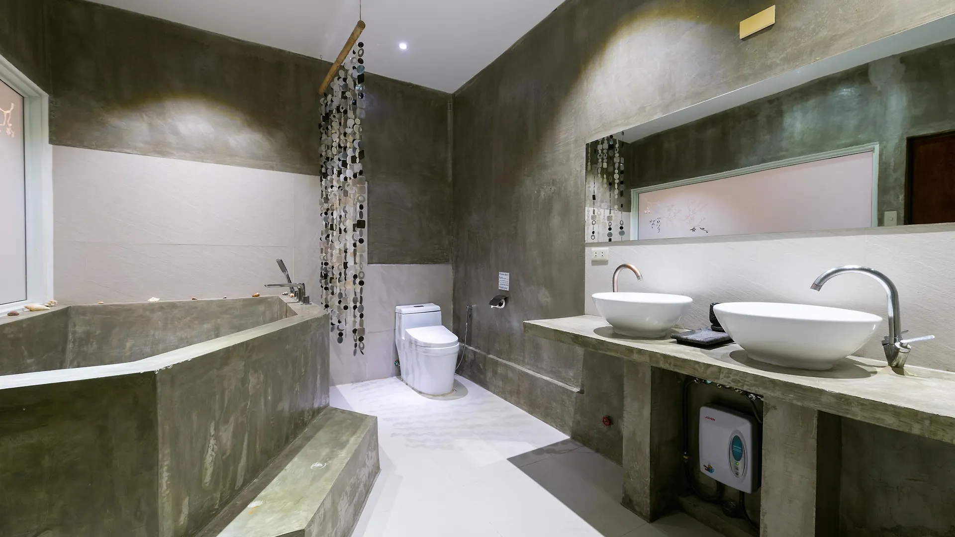***  Element Boutique Hotel Makati City Philippines