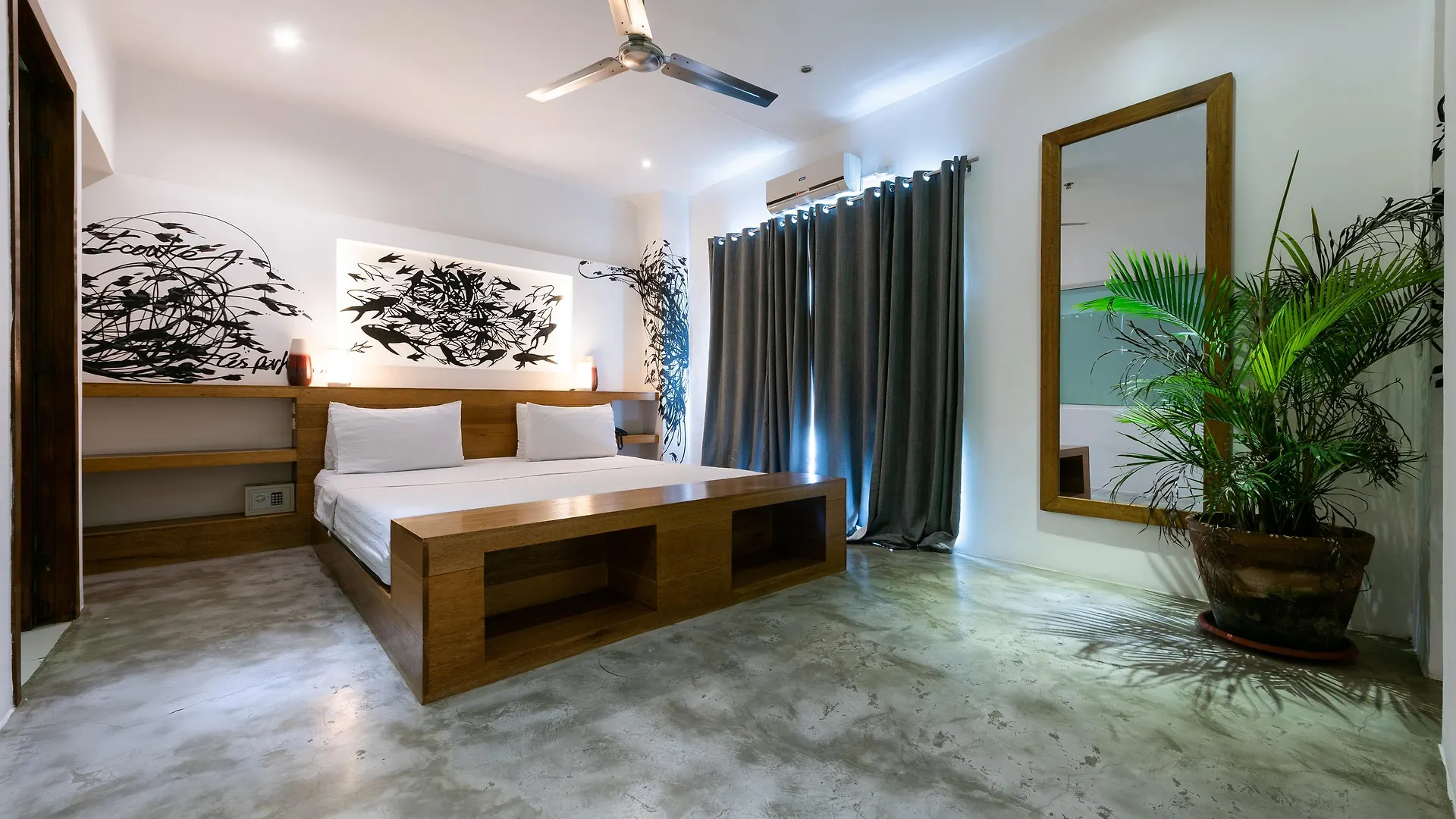 Element Boutique Hotel Makati City 3*,  Philippines